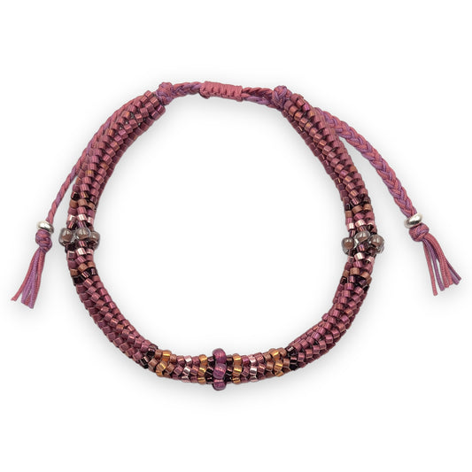 Pulsera con Cristales de Miyuki y Plata en Cordón Rosa y Malva